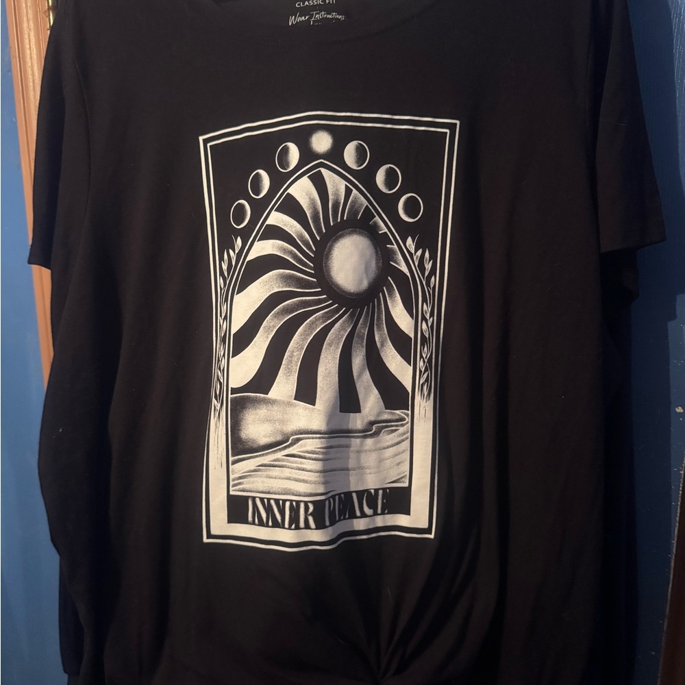 Torrid Black Short Sleeve Graphic Tee